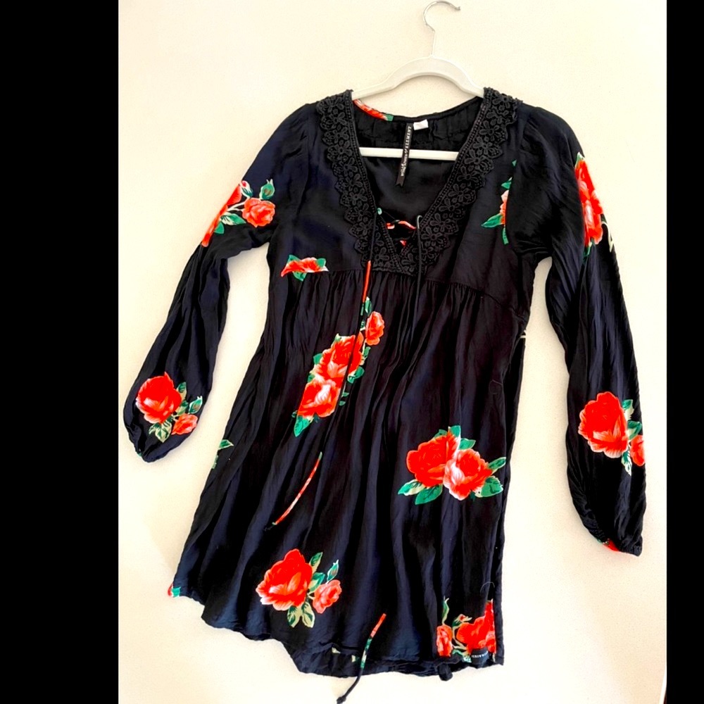 Long sleeve, boho dress with rose detail